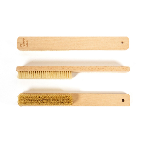 deWoodstok Bigger Hand Brush